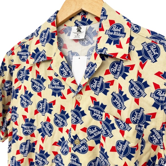 Pabst Blue Ribbon Short Sleeve Camp Shirt Men's Small - Picture 4 of 8